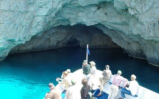 paxos-antipaxos-blue-caves-departure-from-lefkimmi-5