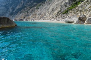 othoni-mathraki-cruise-from-agios-stefanos-aspri-ammos-calypso-cave-7